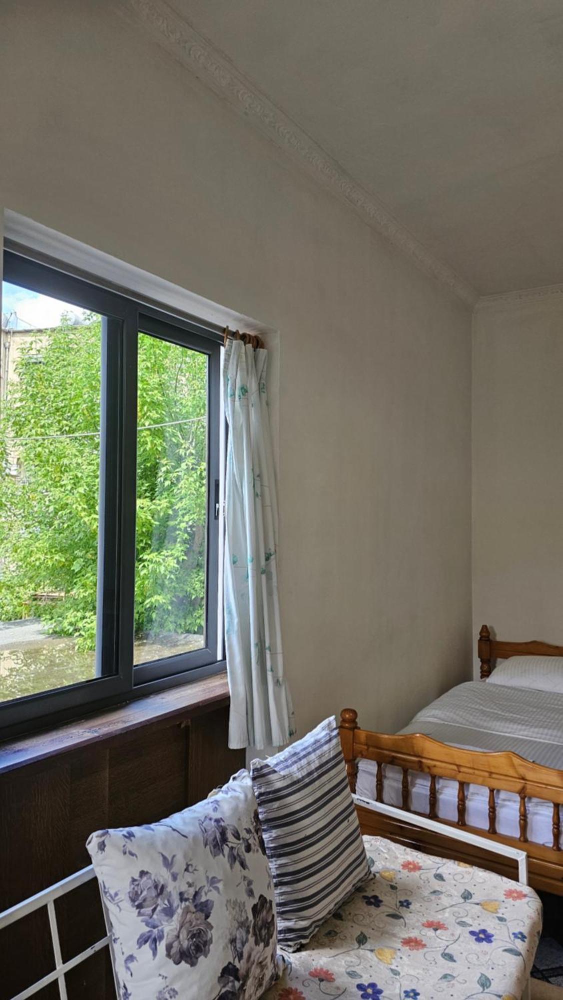 Angie'S Shared Villa Tam Tirana Bagian luar foto