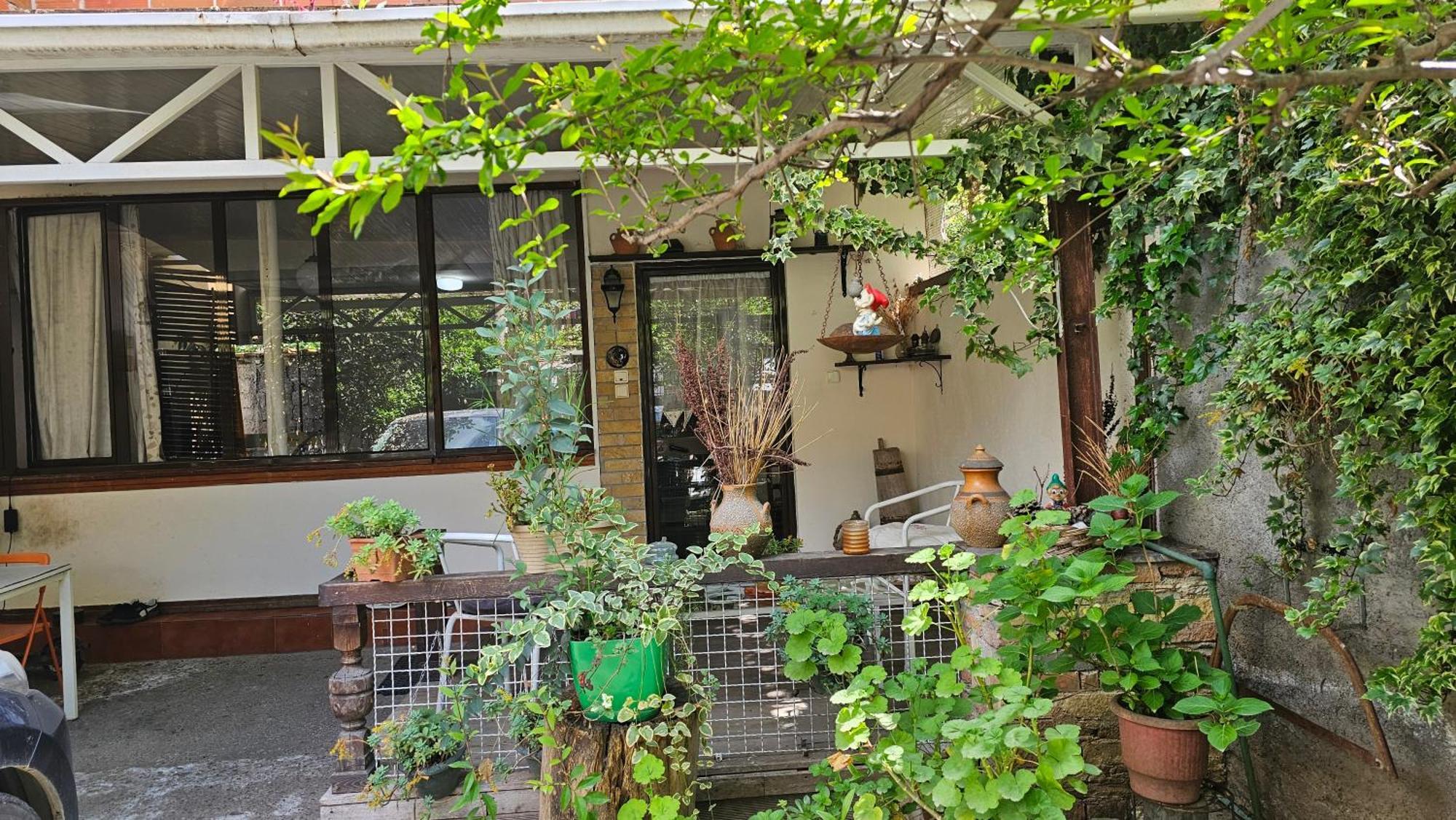 Angie'S Shared Villa Tam Tirana Bagian luar foto
