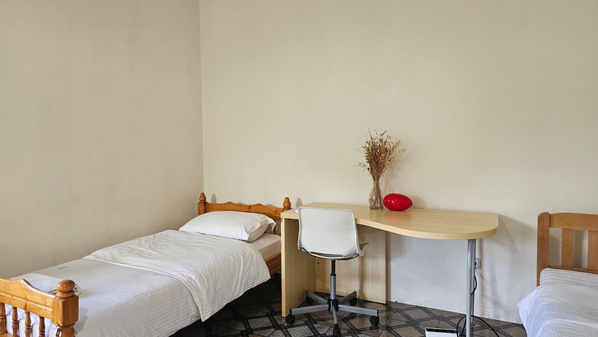 Angie'S Shared Villa Tam Tirana Bagian luar foto