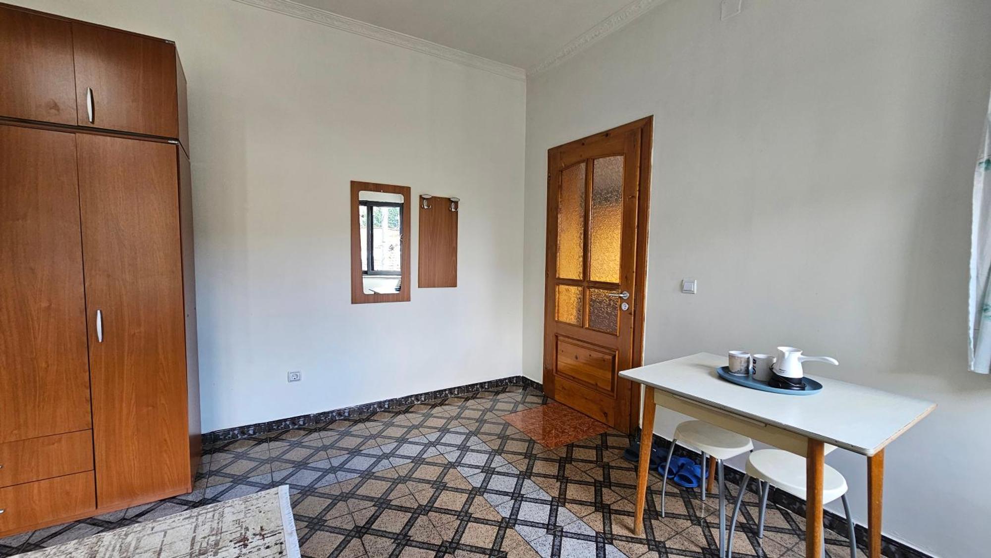 Angie'S Shared Villa Tam Tirana Bagian luar foto